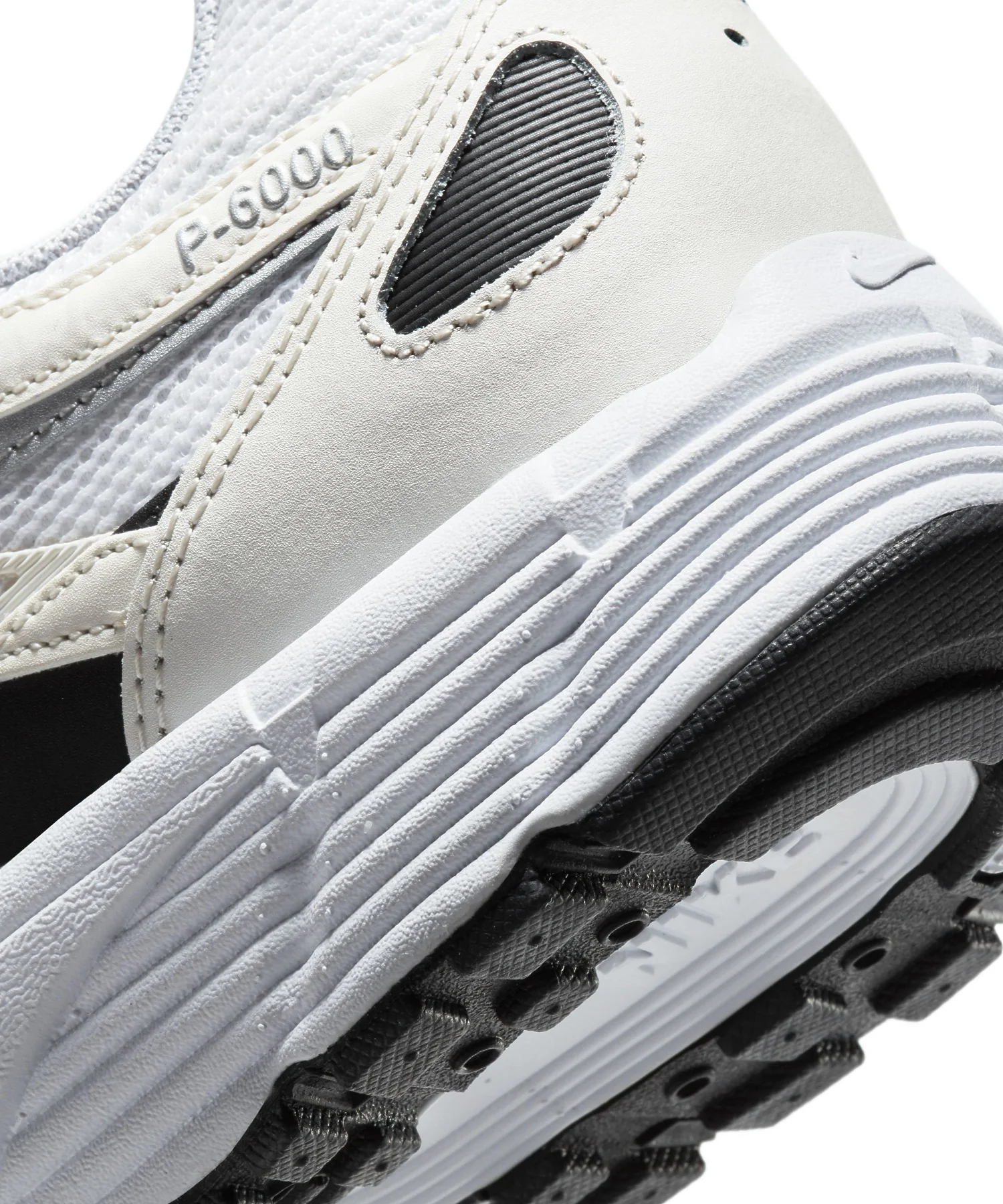 NIKE/ナイキ/P-6000/CD6404-101 - Image 9