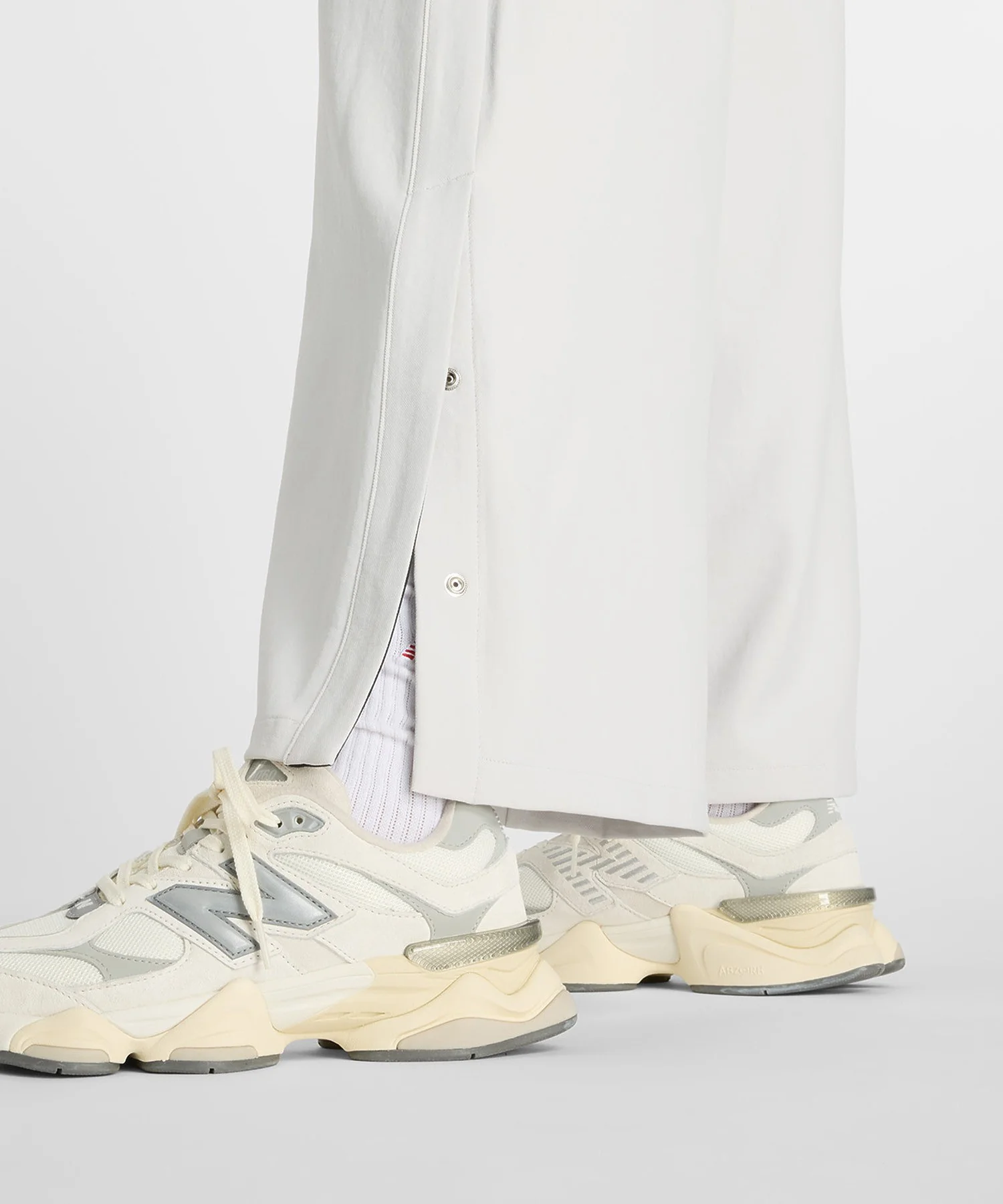 NEW BALANCE/ニューバランス/W NB Grey SIDE SNAP PANT WB61Y2ZJ - Image 15