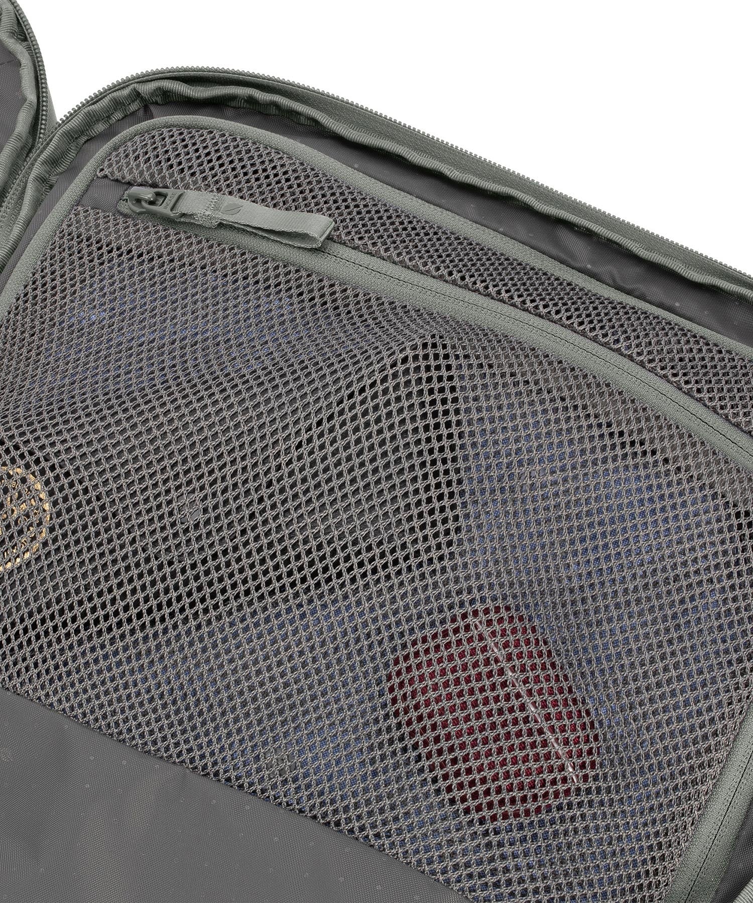 INCO100682-SIV Incase A R C Travel Pack - Smoked Ivy - Image 8