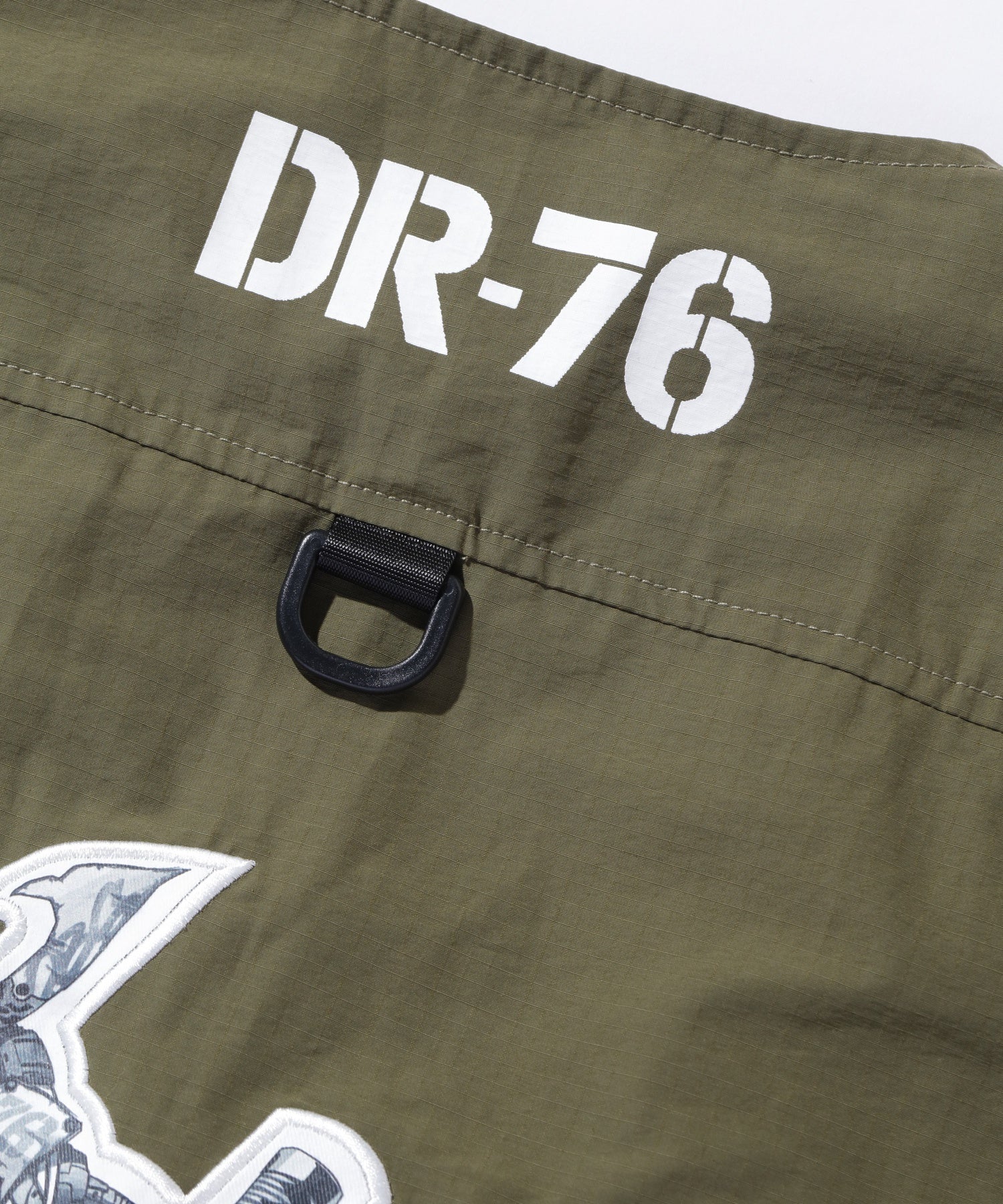 XLARGE×Dragon76 MILITARY VEST calif-ART - Image 4