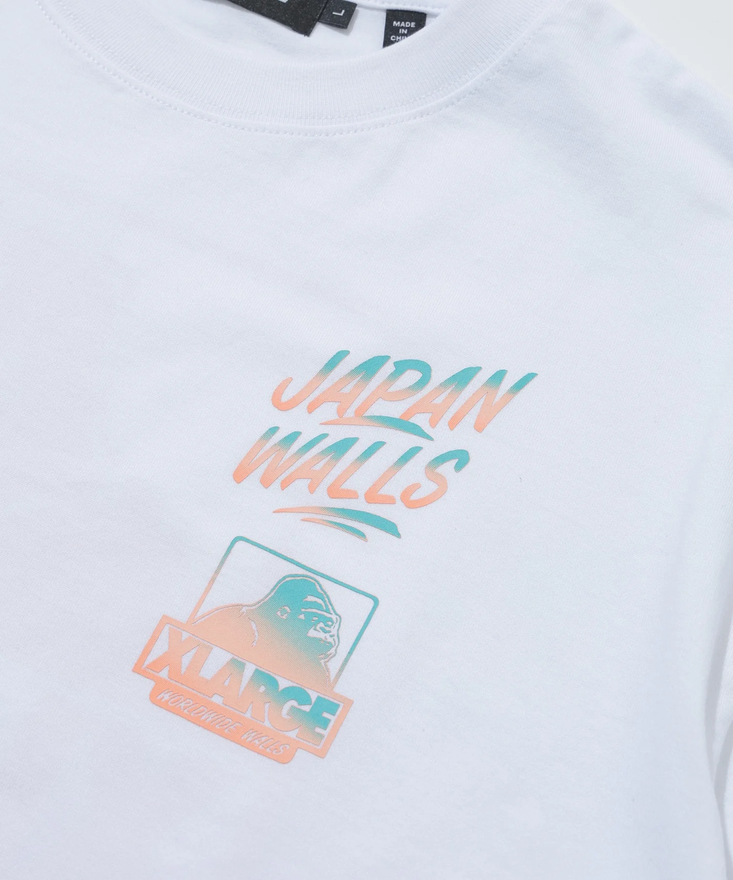 XLARGE×JAPAN WALLS 2024 S/S TEE calif-ART - Image 4