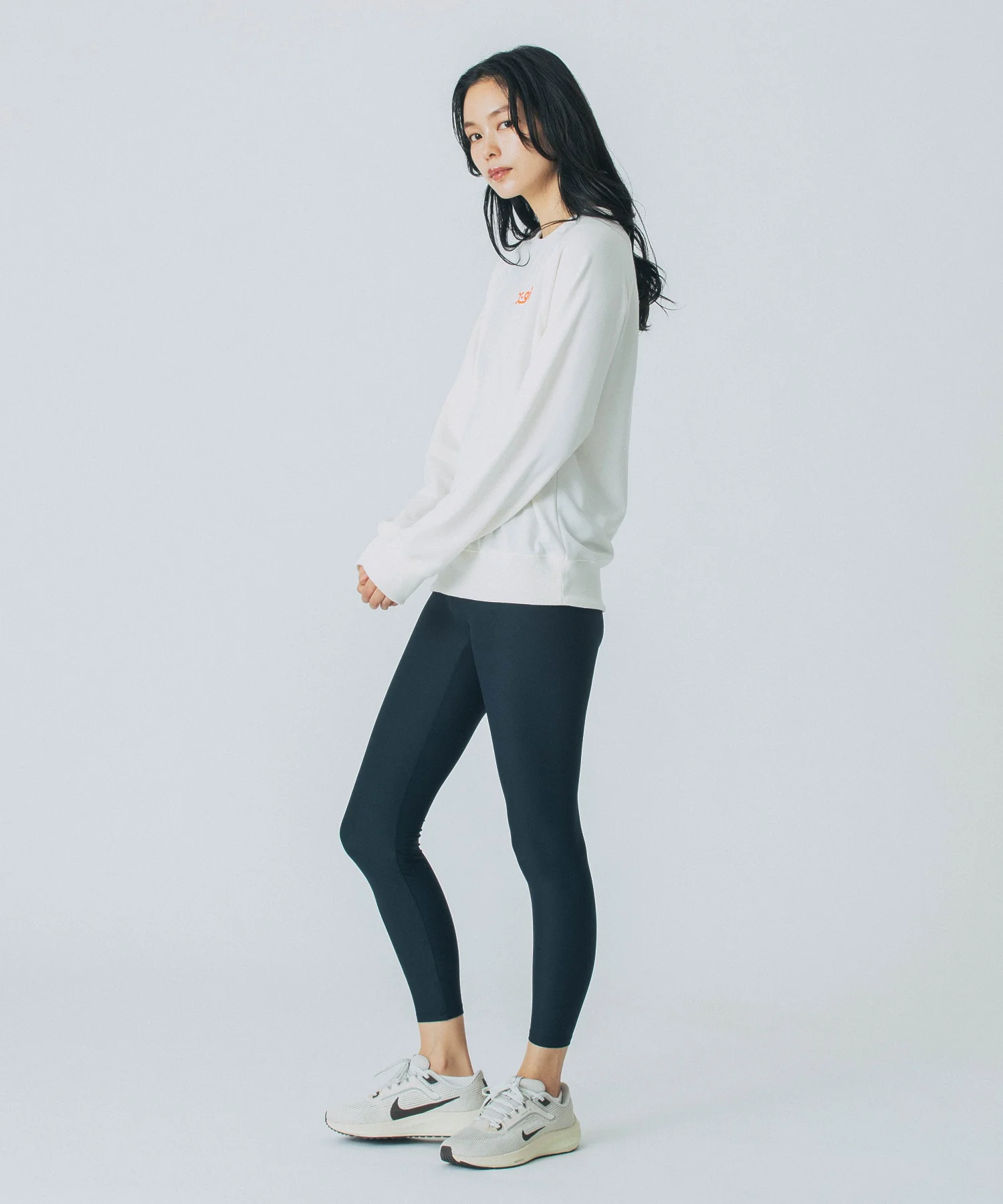 CREWNECK SWEATSHIRT - Image 12