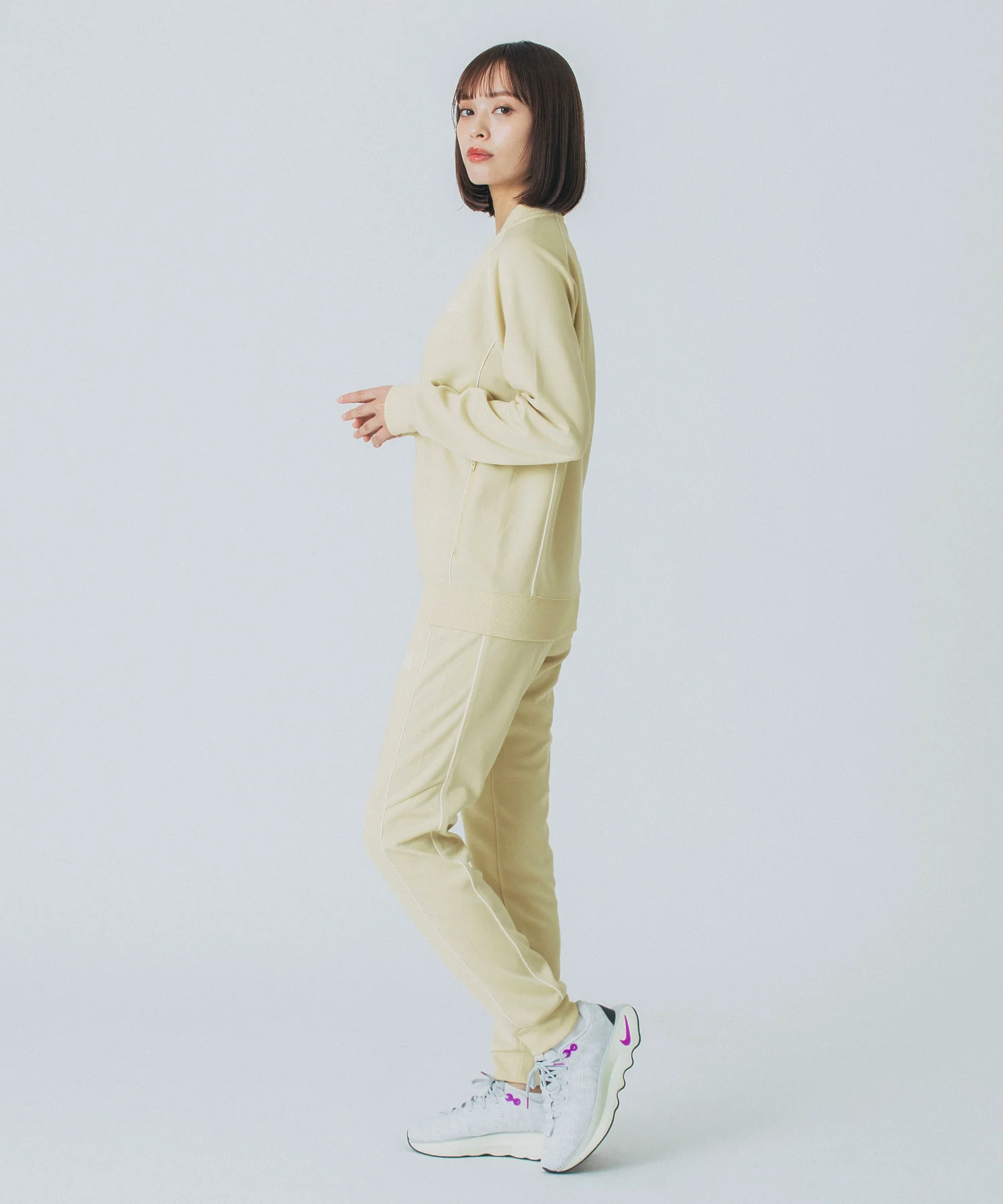 TRACK PANTS - Image 9