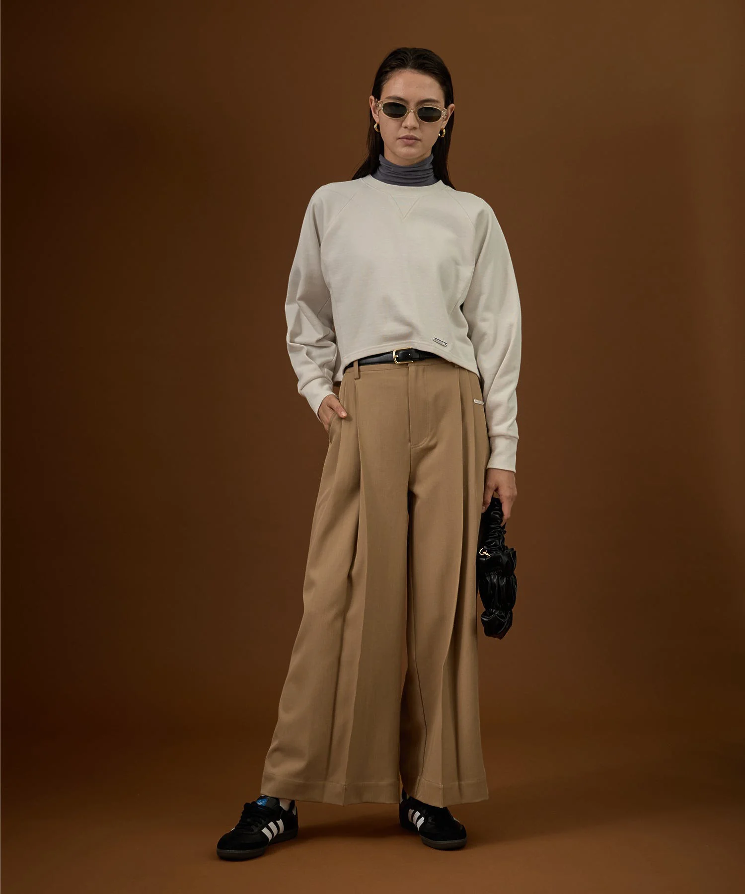 CROPPED TUCK SLEEVE SWEAT DISPATCHER NO.8 - Image 6