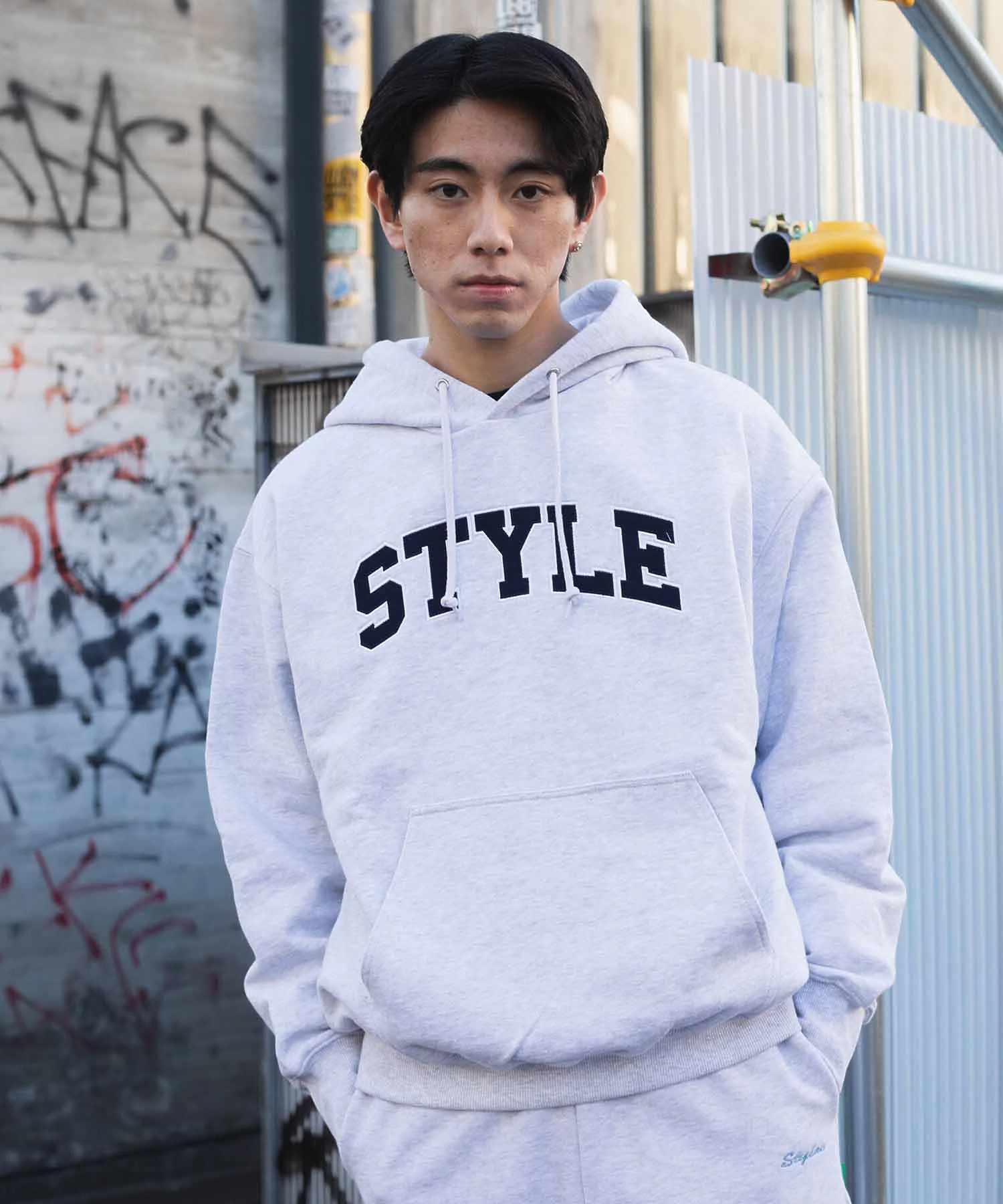 STYLE LOGO SWEAT HOODIE - Image 13