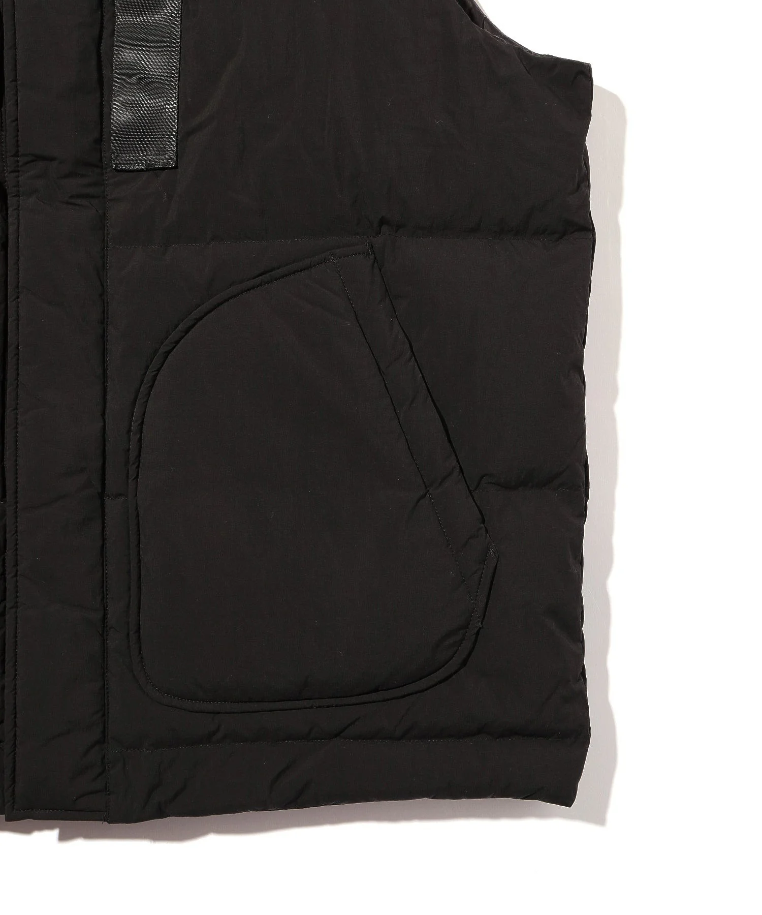 White Mountaineering/ホワイトマウンテニアリング/WMxTAION DOWN VEST/WM2373202 - Image 7