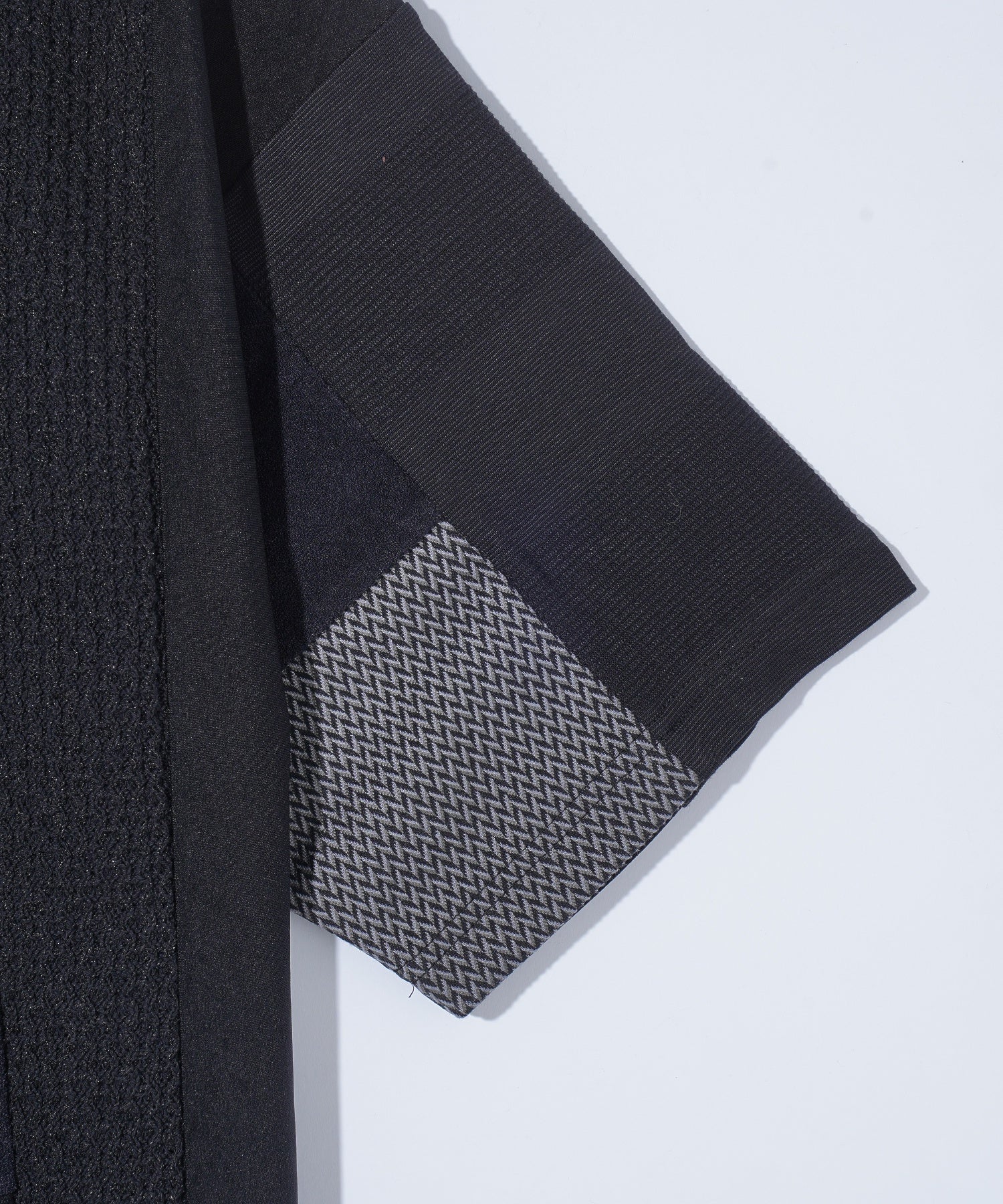WHITE MOUNTAINEERING/ホワイトマウンテニアリング/PATCHWORK T-SHIRT /WM2471507 - Image 11