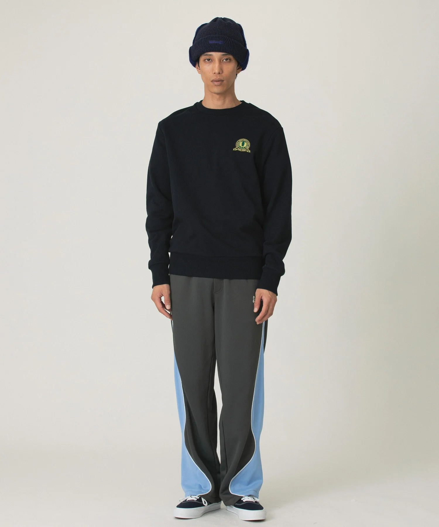 FRED PERRY/フレッドペリー/TENNIS BADGE SWEATSHIRT M1751 - Image 5