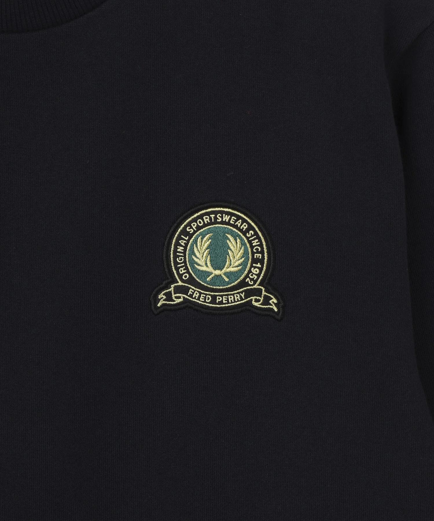 FRED PERRY/フレッドペリー/TENNIS BADGE SWEATSHIRT M1751 - Image 8