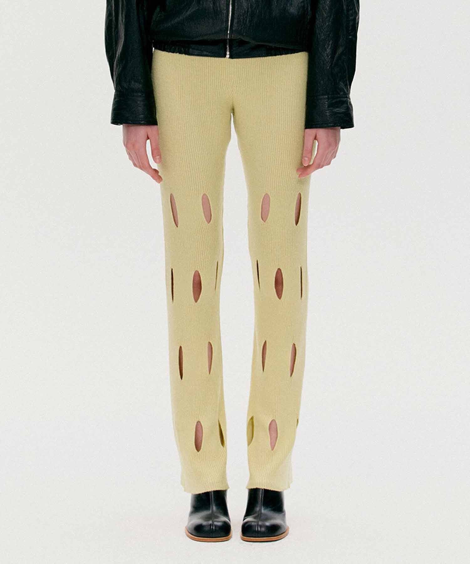 THE OPEN PRODUCT /ザオープンプロダクト/ CUT-OUT KNIT PANTS GTO221KT012 - Image 10