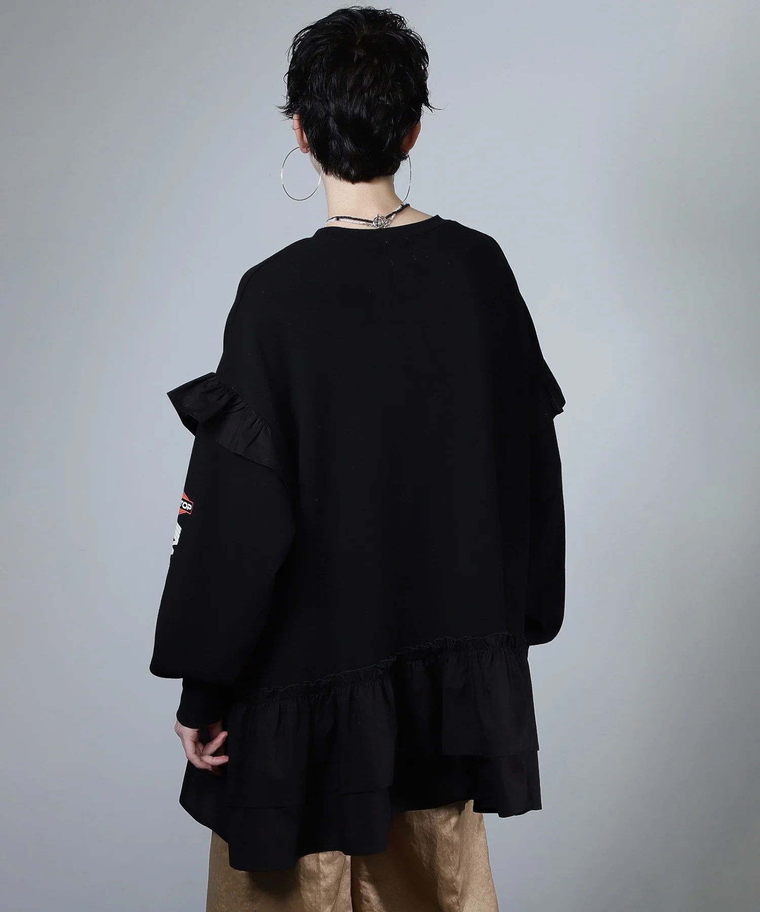 スポーツロゴ フリルドッキングチュニック - Image 8