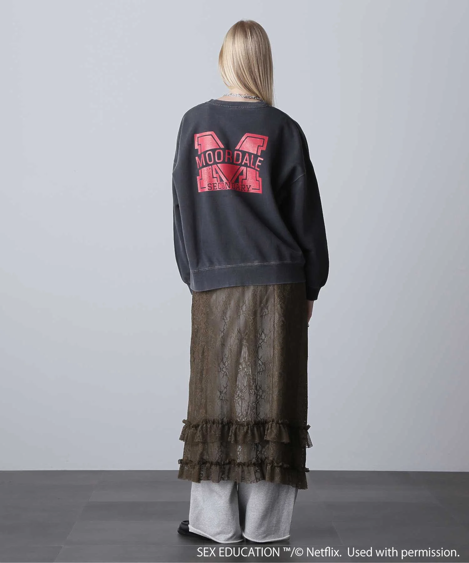 Netflix Series ‘SEX EDUCATION’ × ROSE BUD/MOORDALE PRINT PULLOVER - Image 5