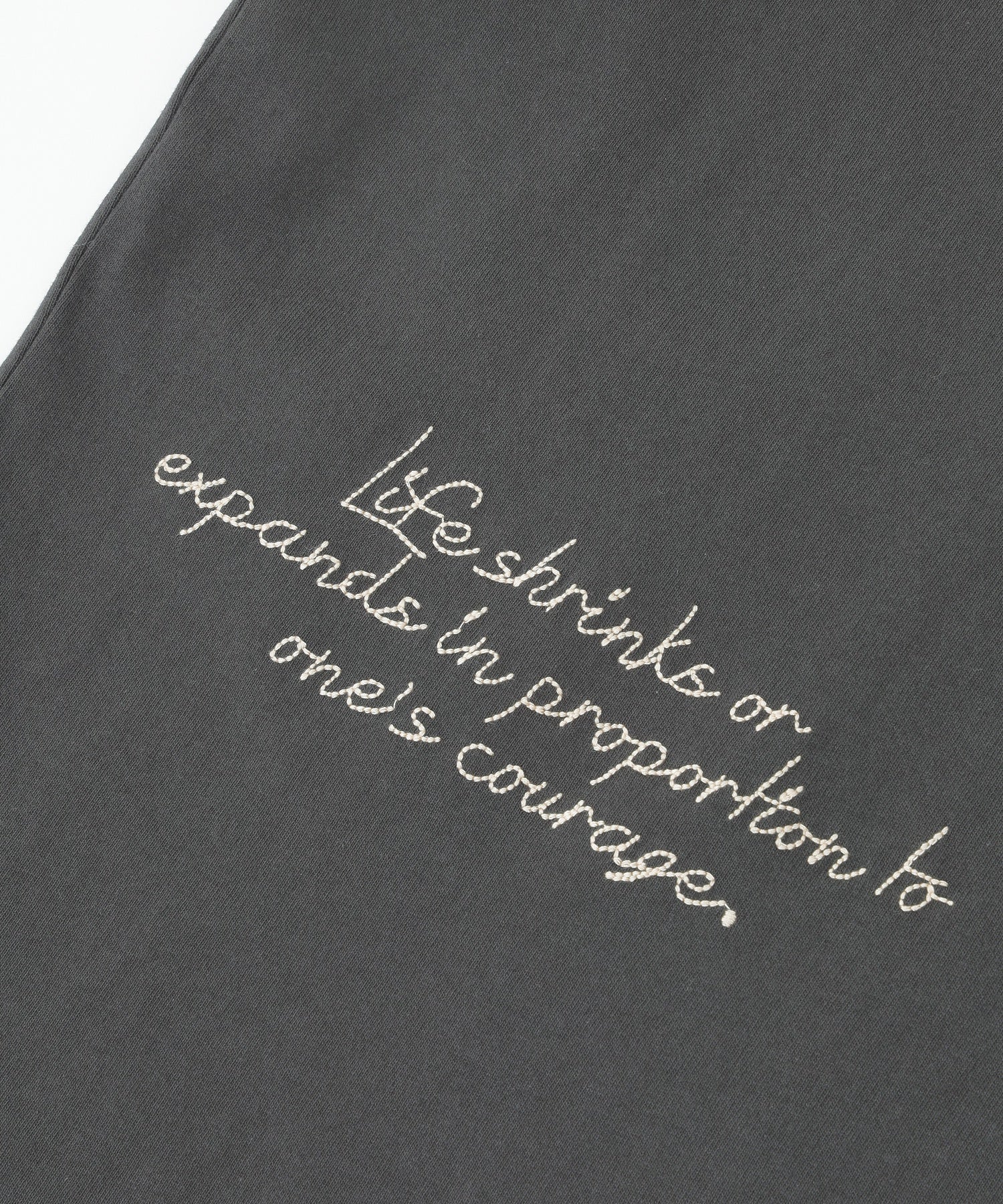 FREEHAND LIKE EMBROIDERY S/S TEE - Image 22