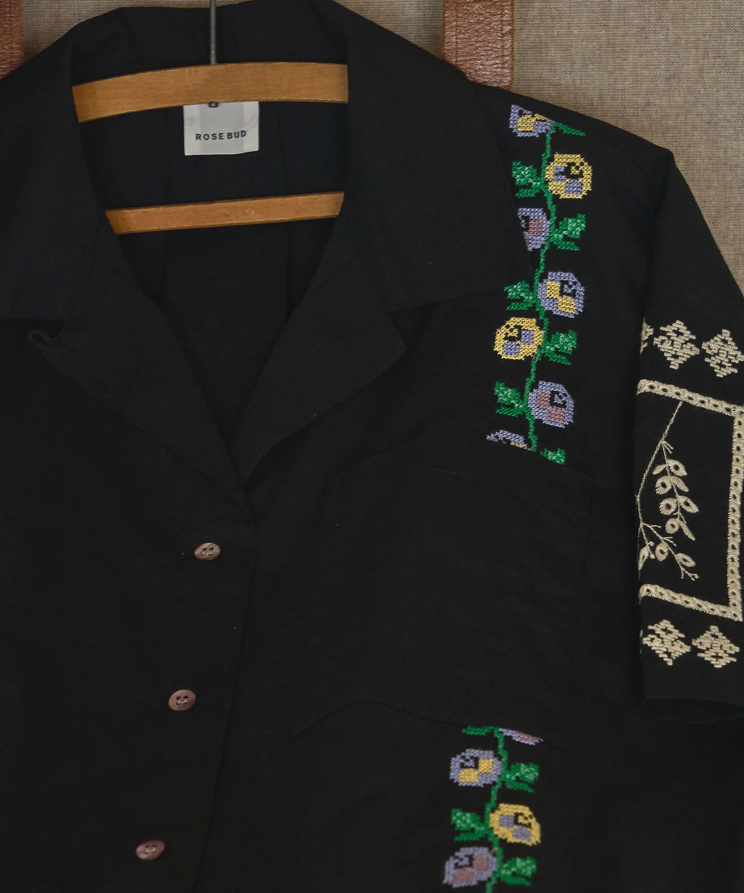 FLOWER EMBROIDARY SHIRT - Image 4