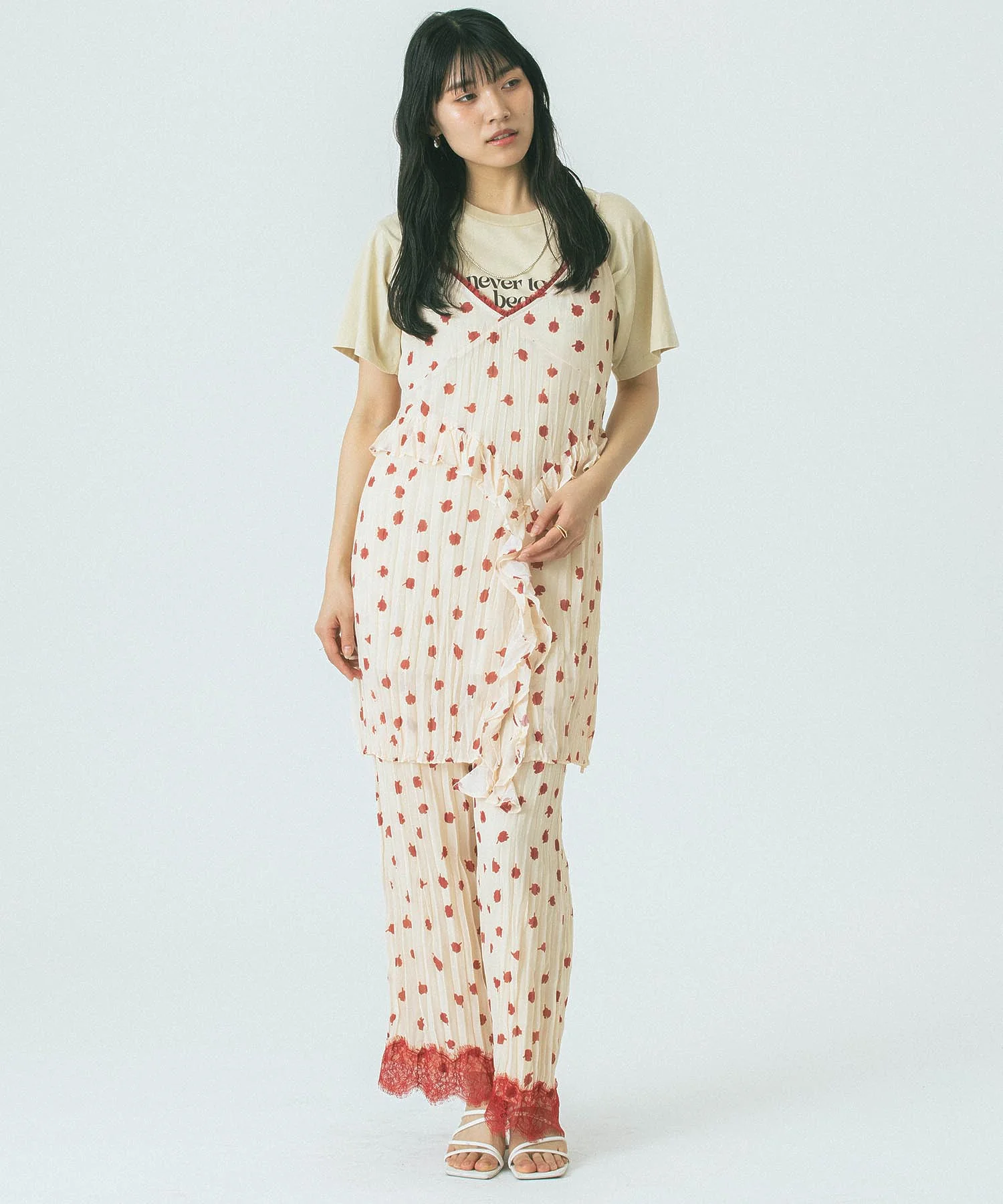 FLOWER PRINT PANTS - Image 4