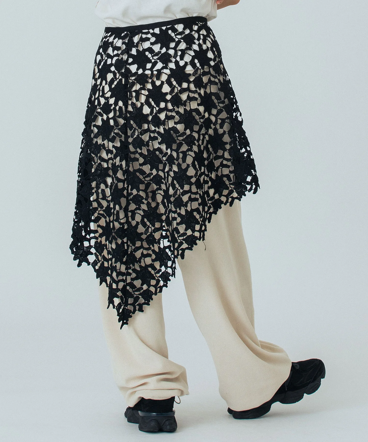 LACE WRAP SKIRT - Image 11