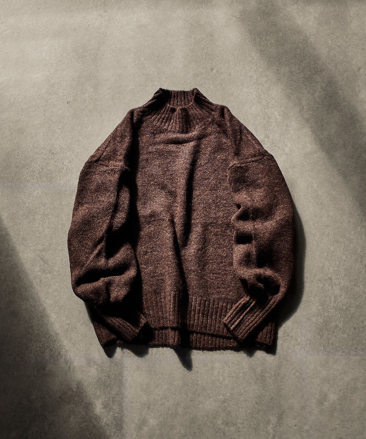 【WEB・一部店舗限定】 BASIC HIGH NECK KNIT - Image 5