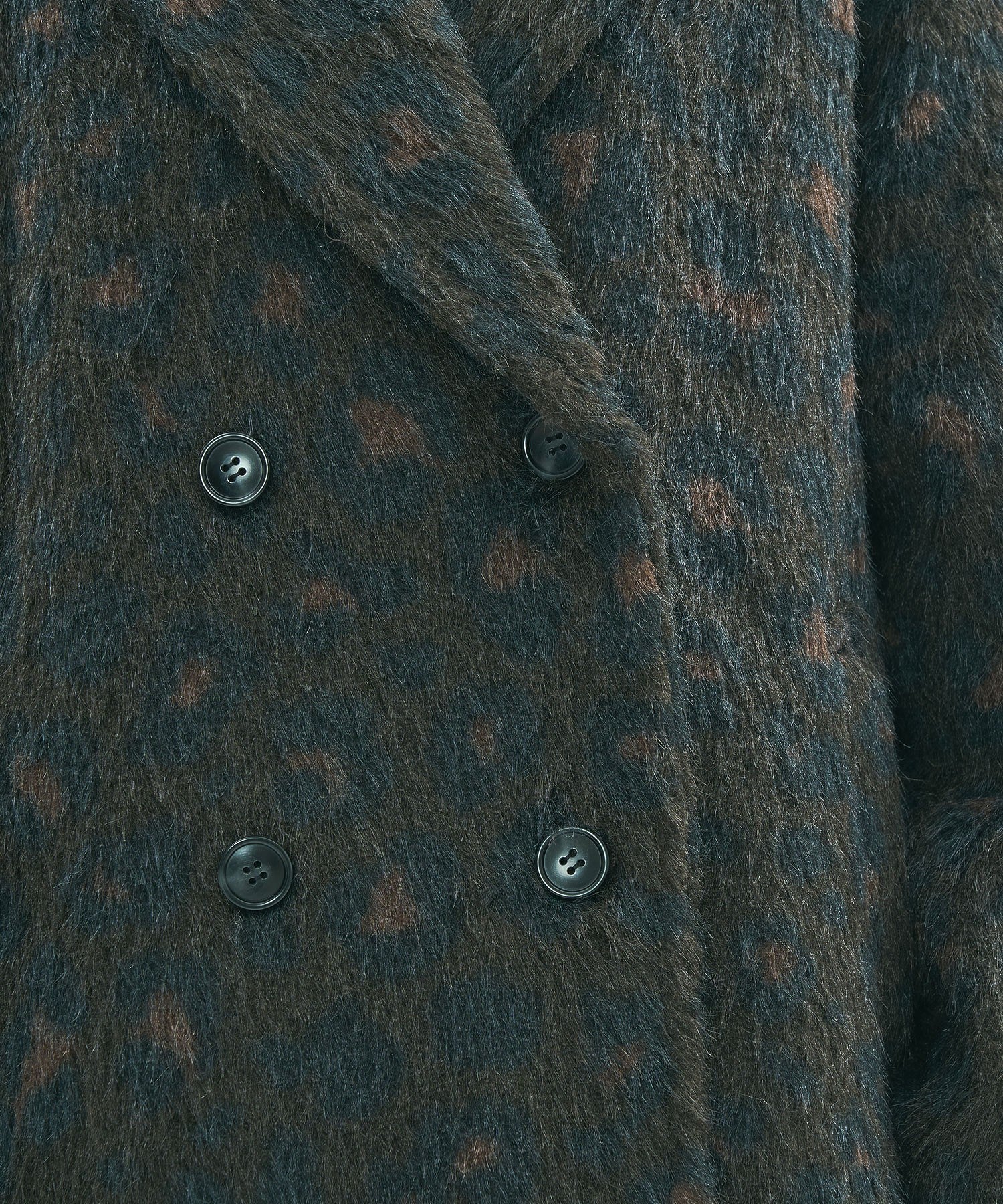 SHAGGY COAT - Image 9