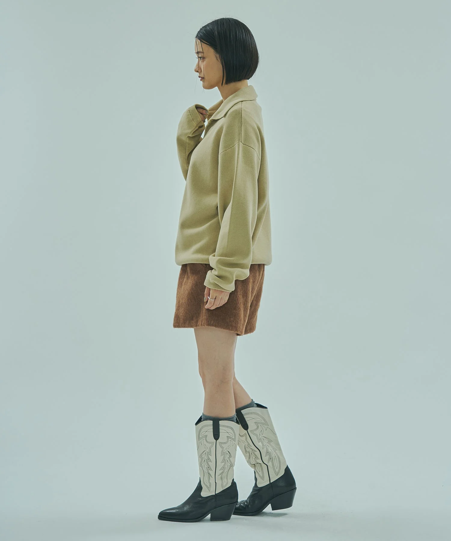FEATHER TOUCH SHORTS - Image 14