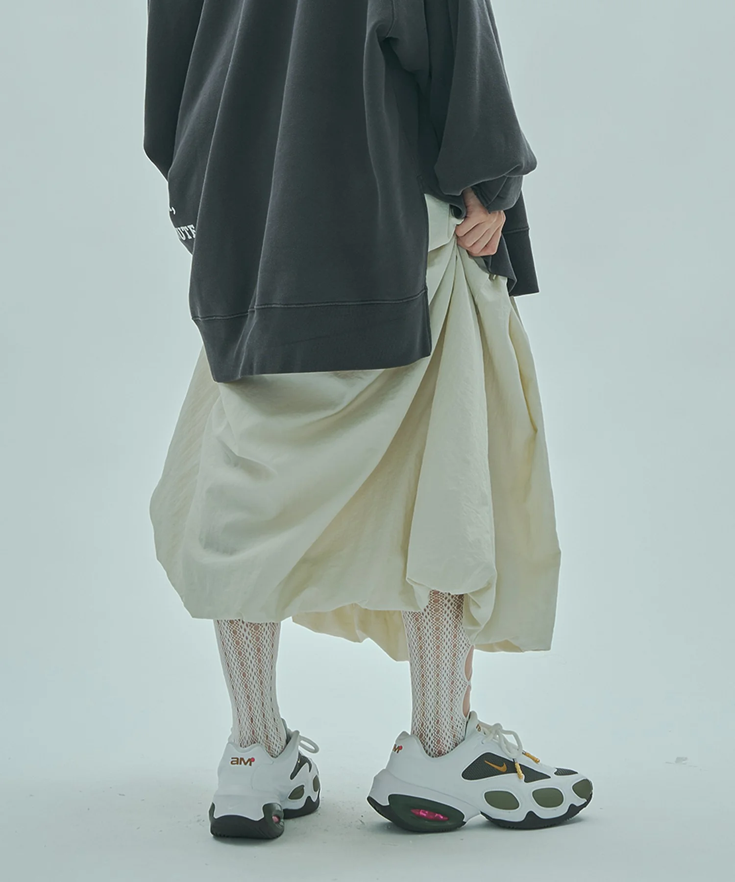 BALLOON SKIRT - Image 4