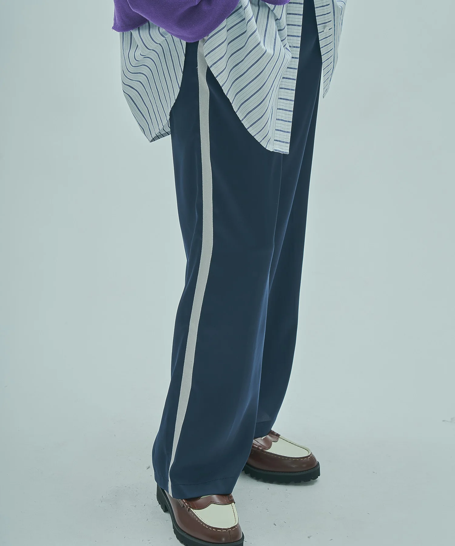 SATIN TUCK PANTS - Image 24