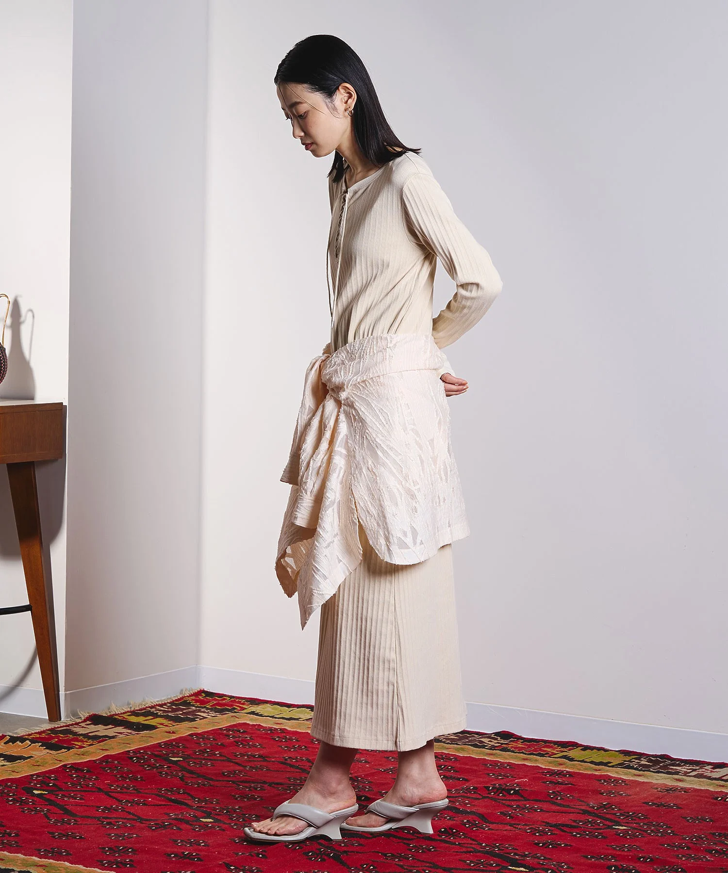 LACEUP CUT DRESS - Image 22