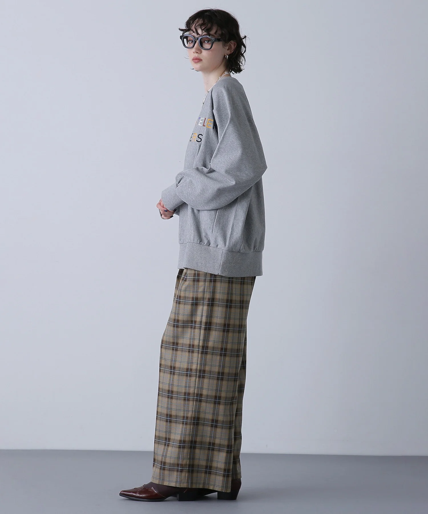 GENE HEAVENS/エンブロイダリークルーネックスウェット - Image 3
