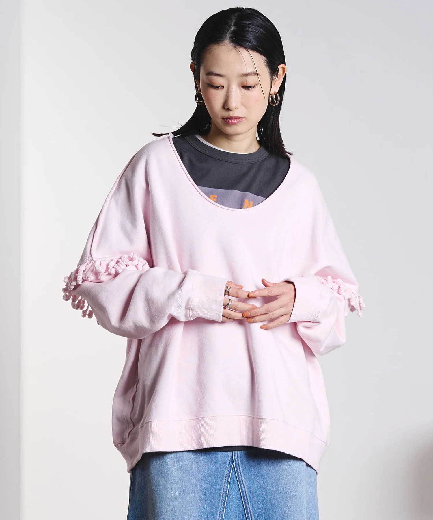 GENE HEAVENS/FRONT AND BACK FRINGE SWEAT