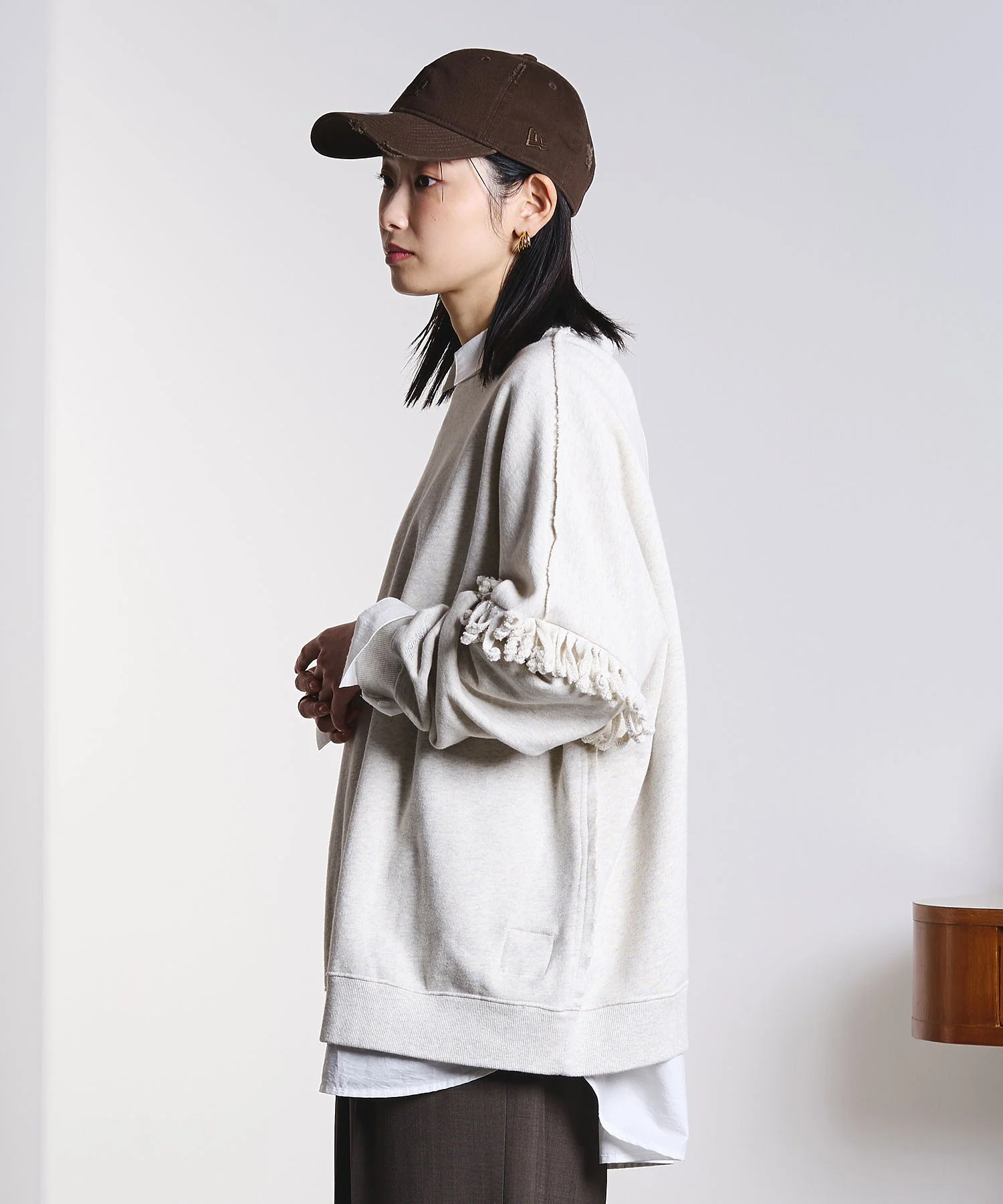 GENE HEAVENS/FRONT AND BACK FRINGE SWEAT - Image 9