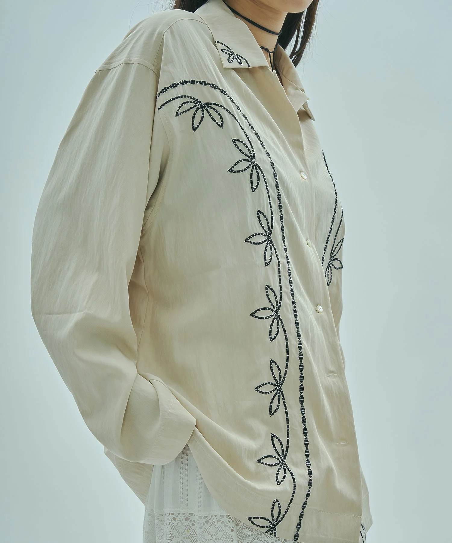 mag.by c/EMBROIDERY SHIRT - Image 10