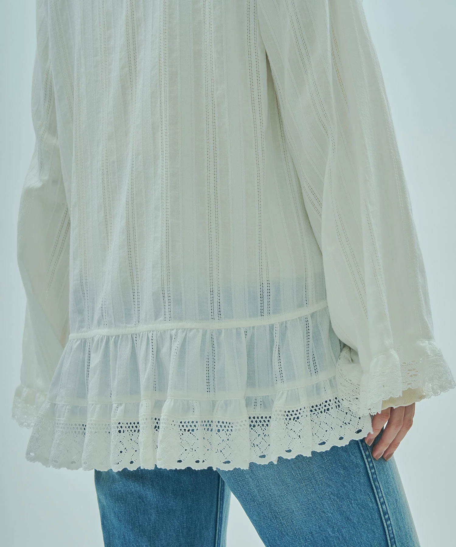 mag.by c/FRILL COLLAR BLOUSE - Image 19