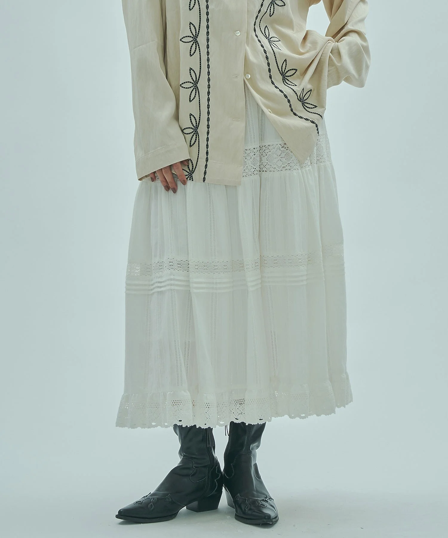 mag.by c/FRILL TIERED SKIRT - Image 5