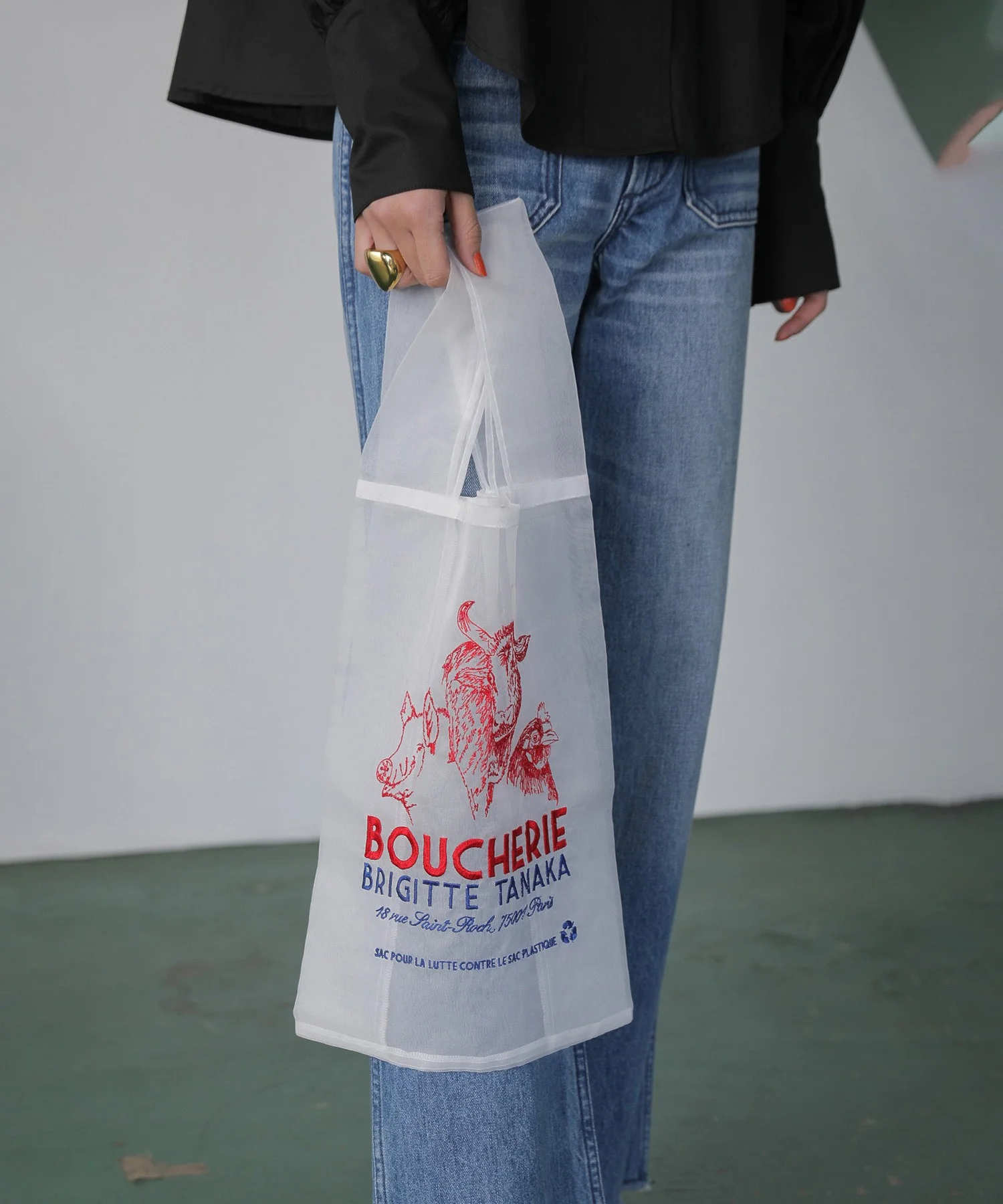 サックブシュリ - Image 2