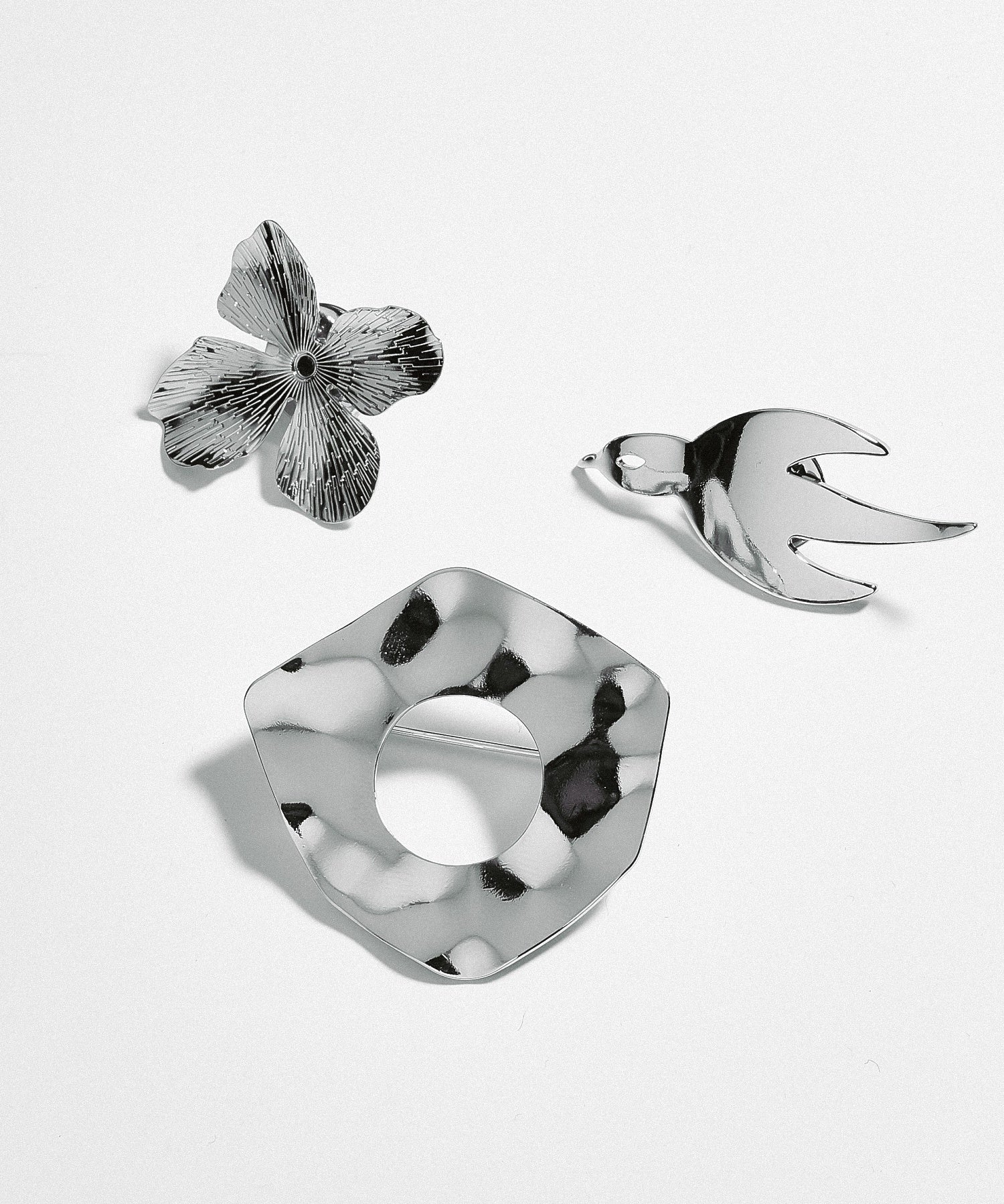 LY/Pins sets - Image 4