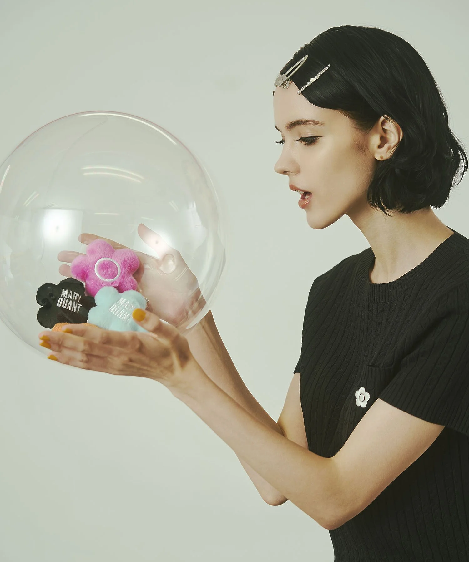 MARY QUANT/DAISY MASCOT KEY HOLDER - Image 3