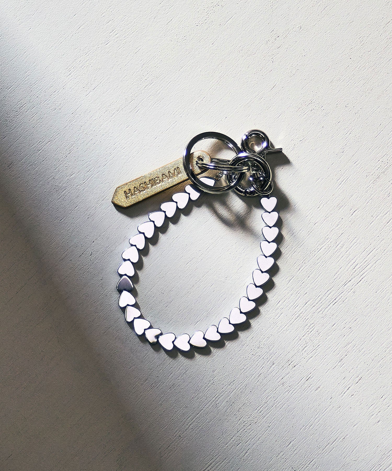 HASHIBAMI/HEMATITE HEART STRAP - Image 9