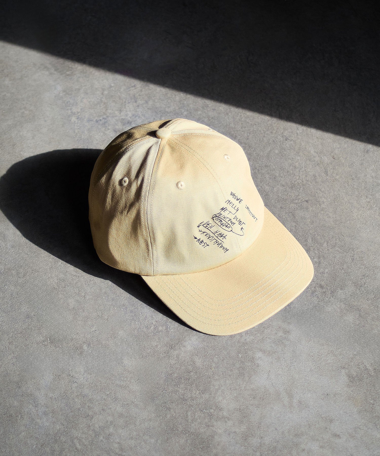 LY/LETTER CAP - Image 4