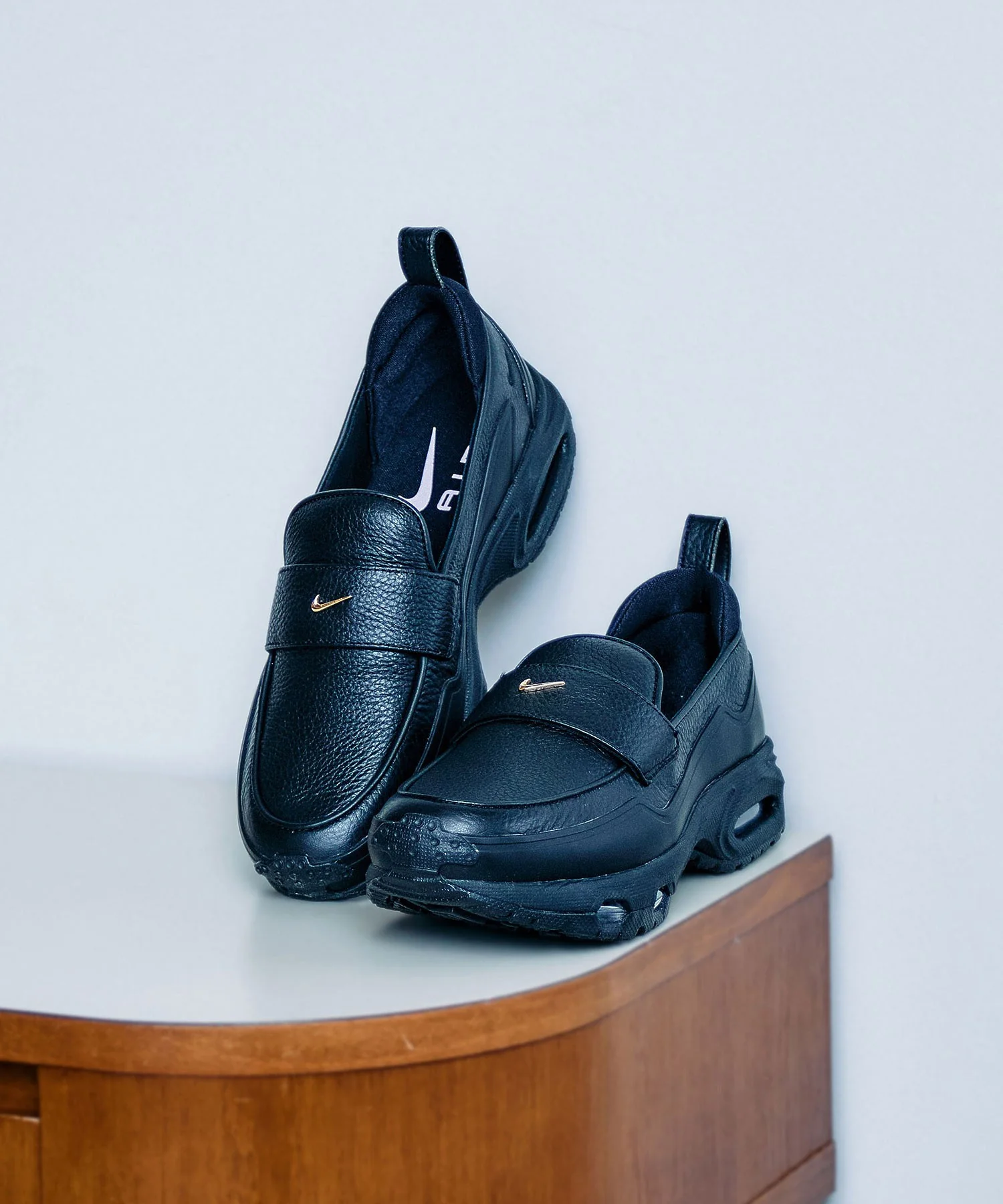 NIKE AIR MAX PHENOMENA - Image 16