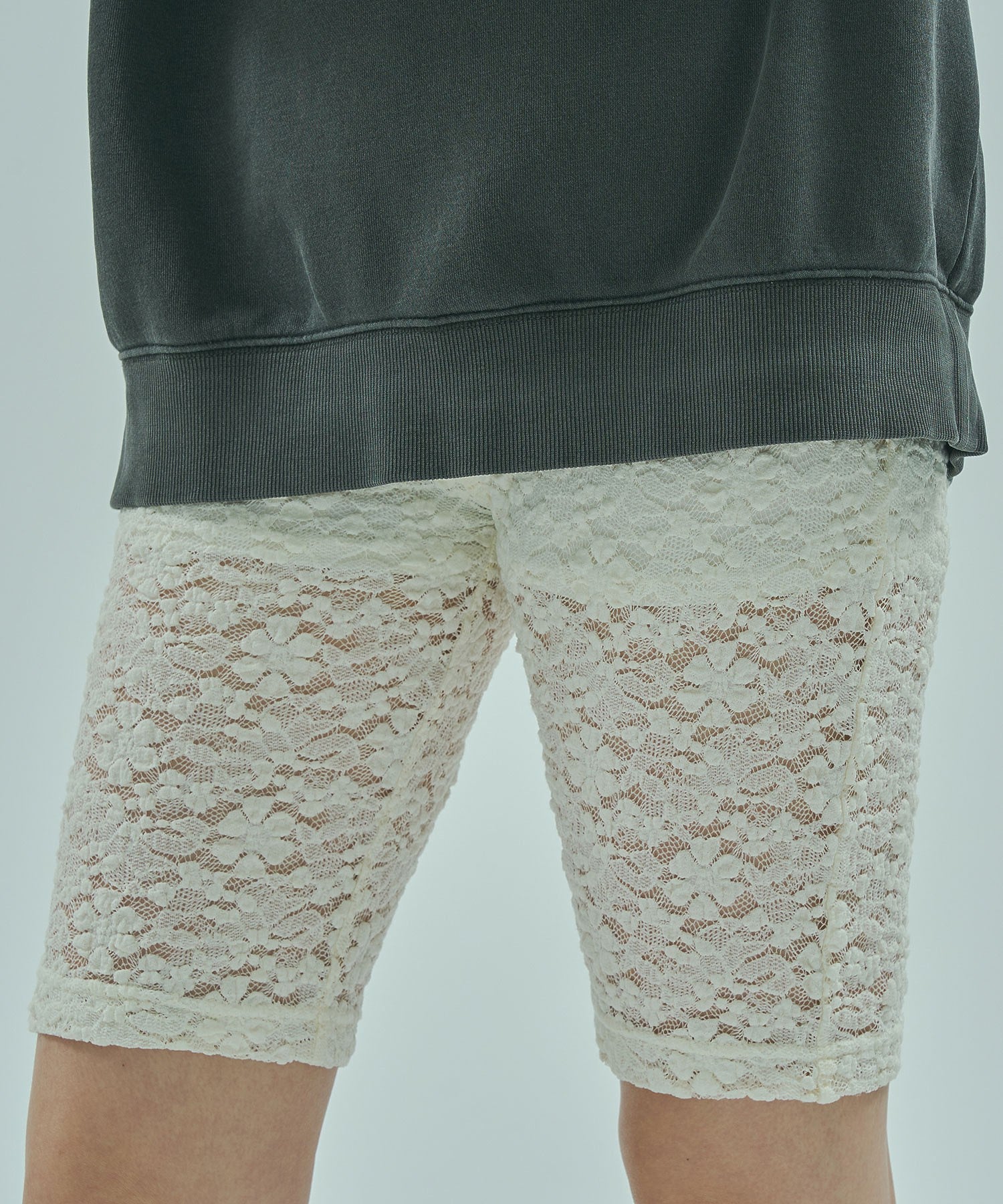 LACE HALF LEGGINGS - Image 8